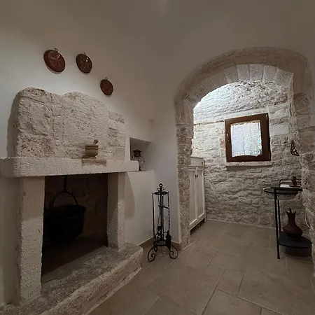 Trullo Abbracciavento * Martina Franca