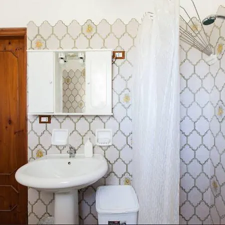 Trullo Abbracciavento Villa *